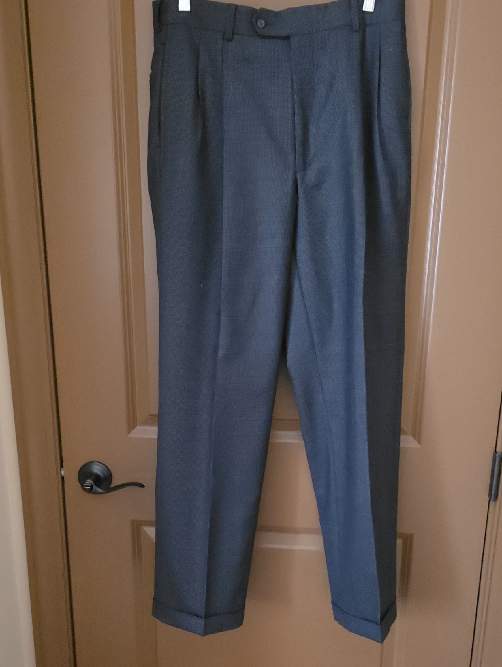 Men's Jos A Bank Dress Pant,  32x30, Gray